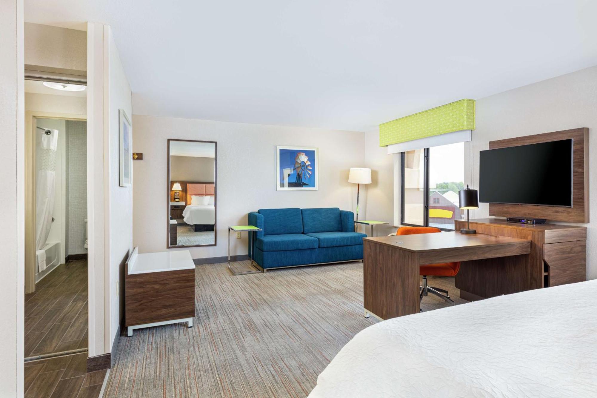 Newly Renovated Hampton Inn Omaha West Lakeside Exterior foto
